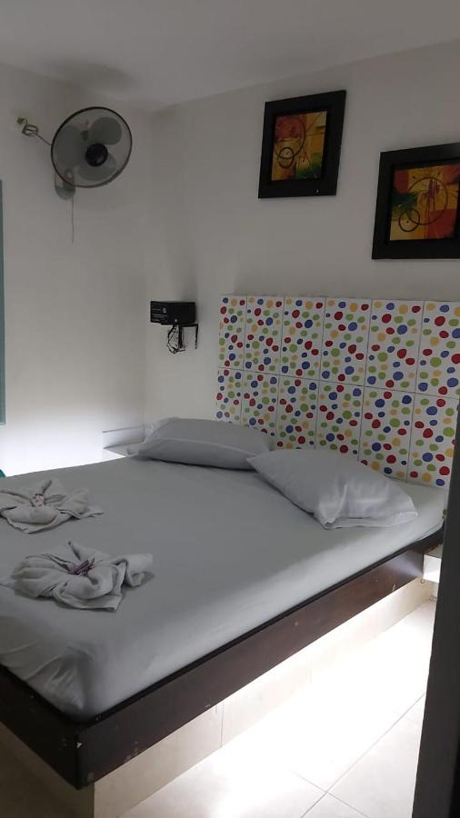 Hotel Marat Suite Medellín Dış mekan fotoğraf